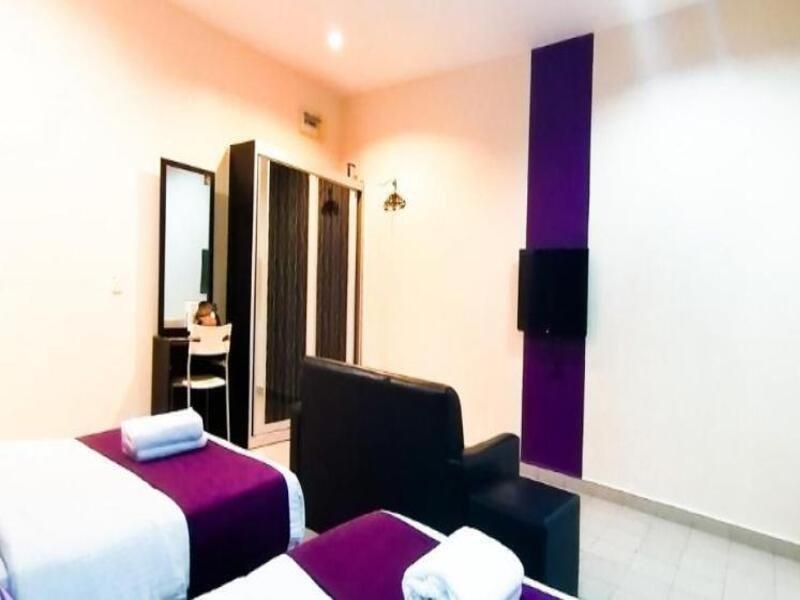 Biz Hotel Batu Pahat Exterior foto