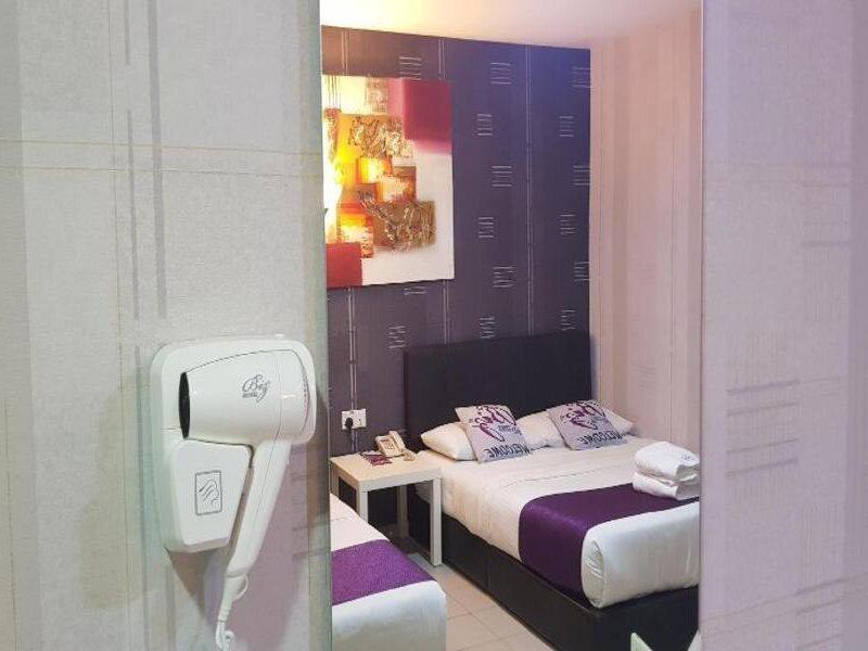 Biz Hotel Batu Pahat Exterior foto